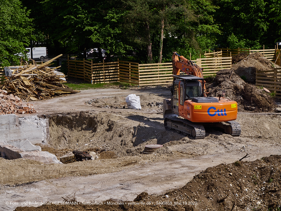 19.05.2022 - Baustelle am Haus für Kinder in Neuperlach